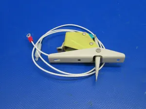Piper PA-31 Rear Door Ajar Switch P/N 54190-003 NOS (0419-440)